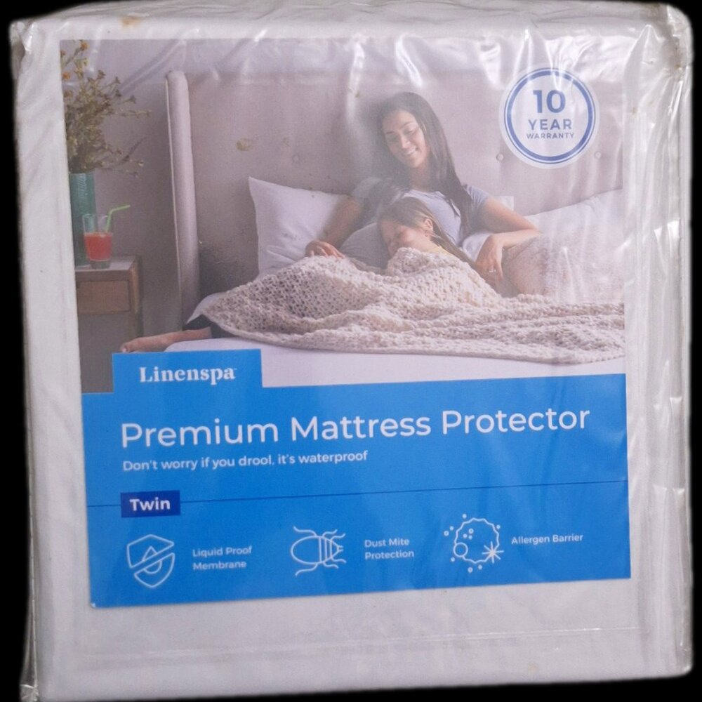 NEW Linenspa Premium Mattress Protector / White / Twin Size